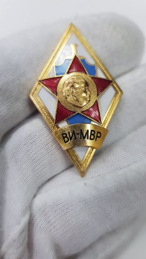 Рядък знак, значка ромб