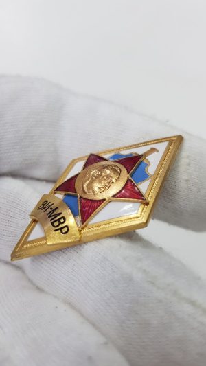 Рядък знак, значка ромб