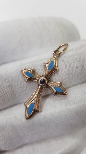 Много рядък златен кръст