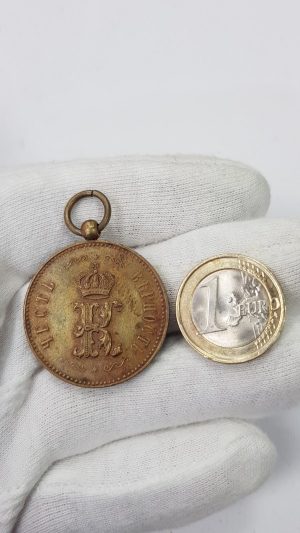 Рядък Медал на 9-ти пехотен Пловдивски Полк на Клементина