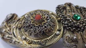 Рядка сребърна позлатена пафта от Вардарска Македония