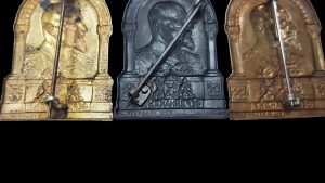 Редки три варианта на царския знак „Освобождението на Македония“